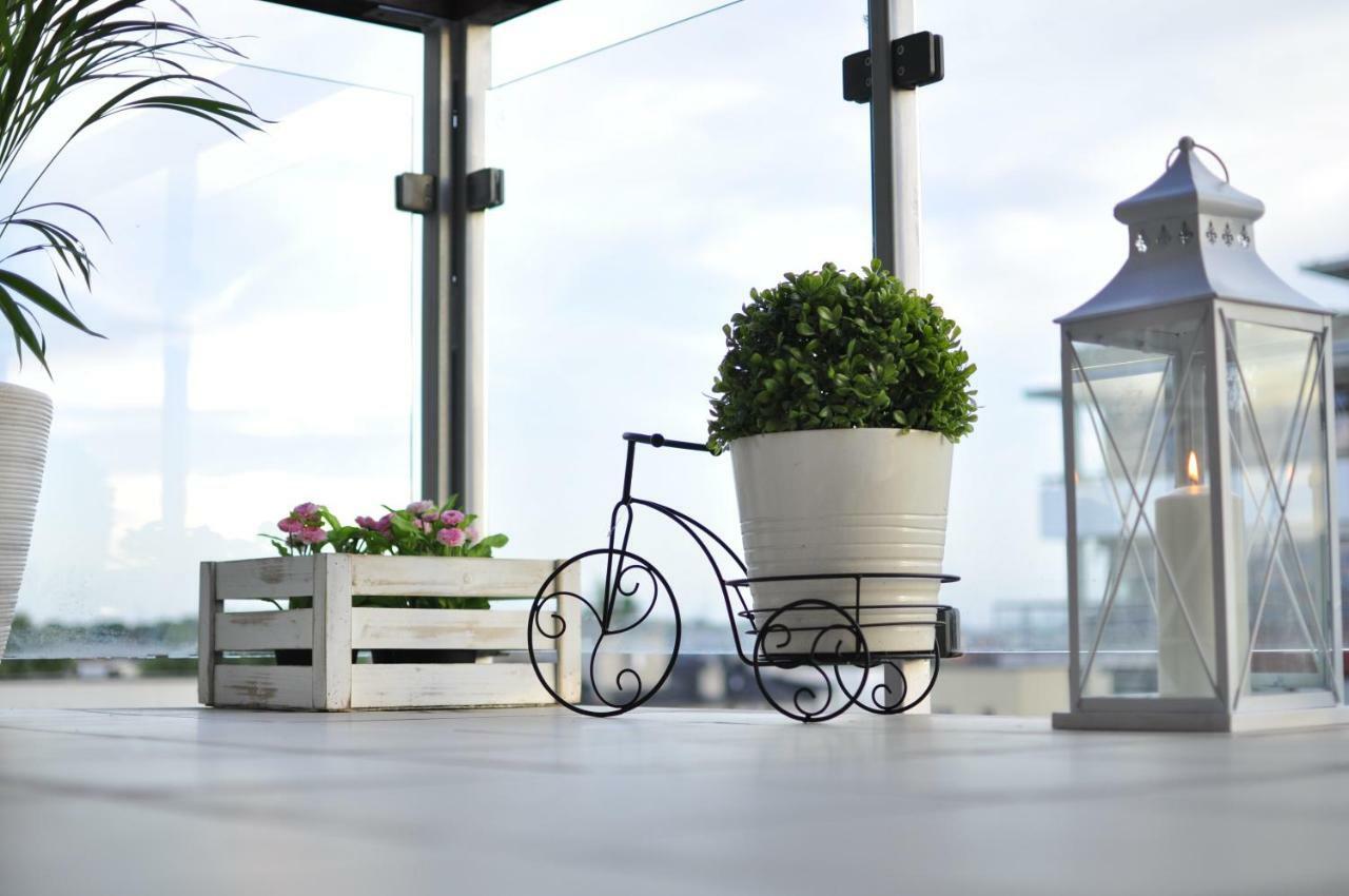 City Rent Apartments Лодзь Экстерьер фото