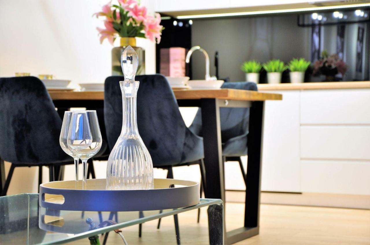 City Rent Apartments Лодзь Экстерьер фото